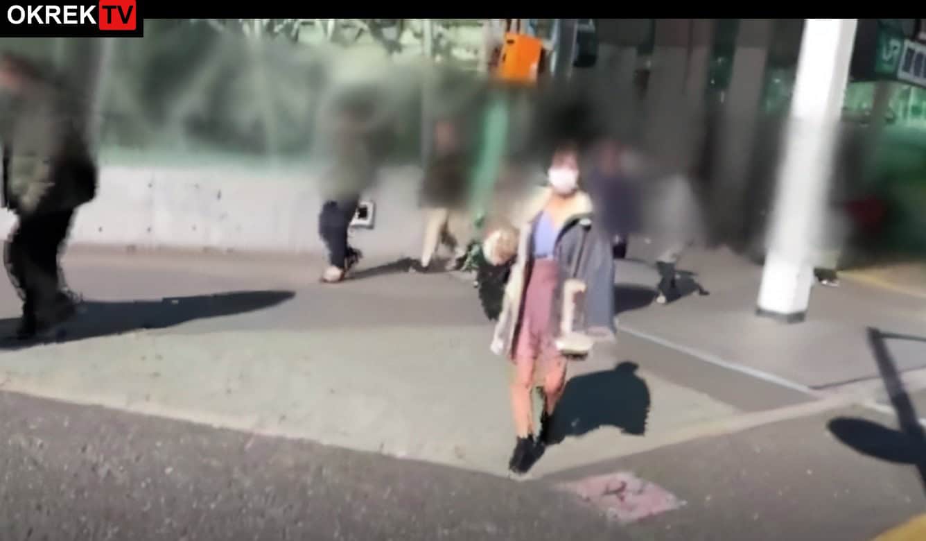 viral indo kebaya ungu