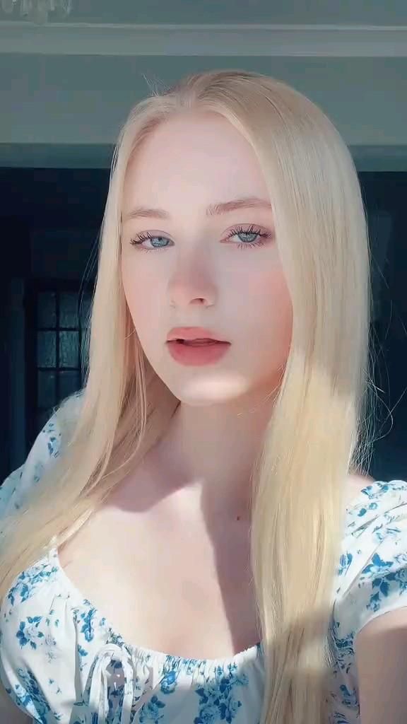 video cewek sma cina nyanyi bahasa campur dan bikin merinding viral